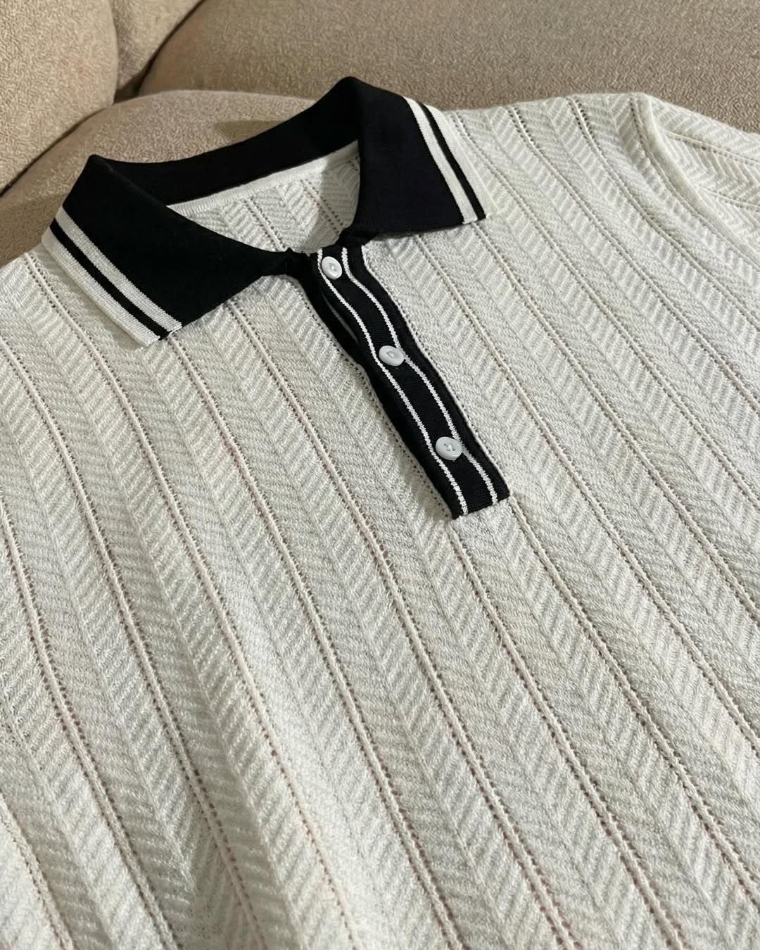 T-SHIRT PRADA