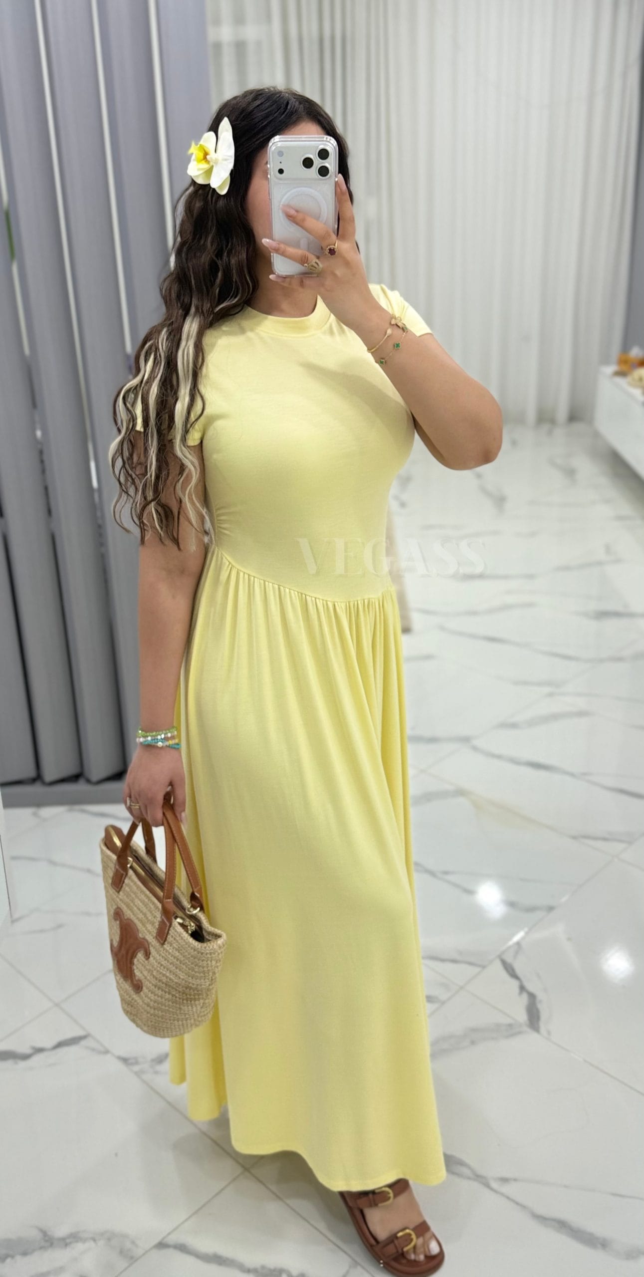 Robe Vegass